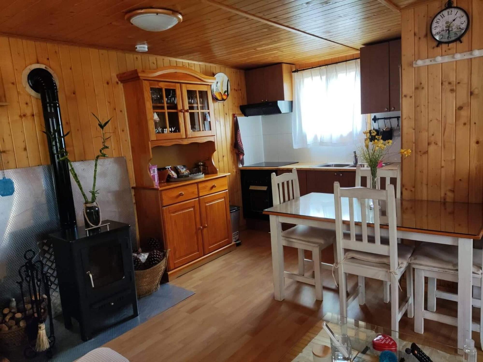 Cabana De Madera Especial Y Acogedora Cardenete الغرفة الصورة