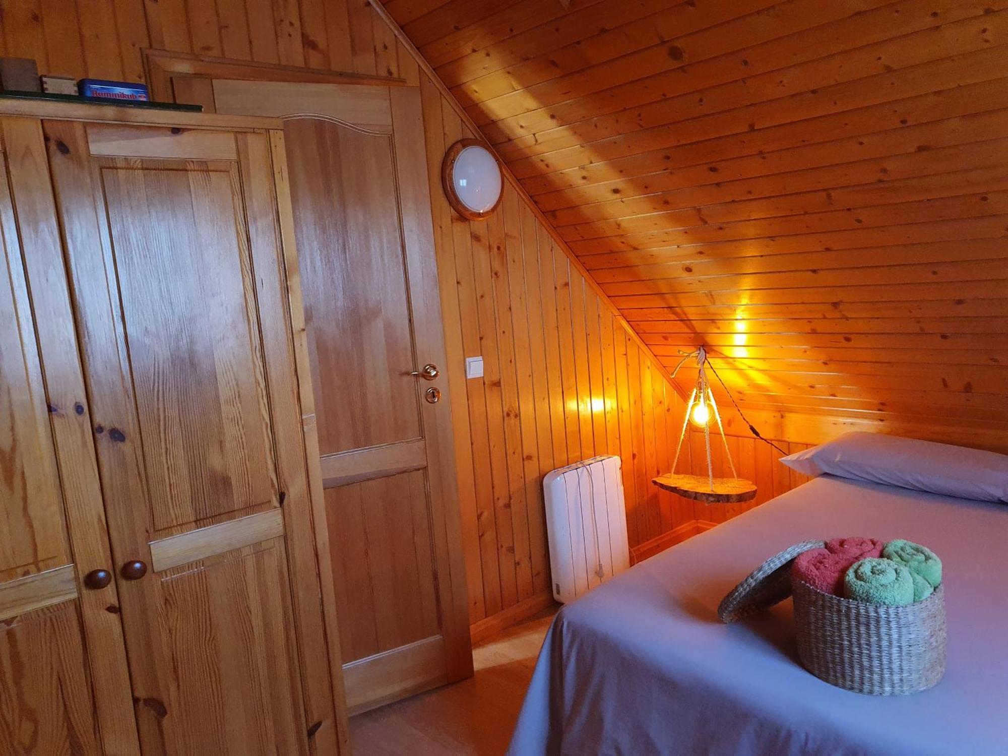 Cabana De Madera Especial Y Acogedora Cardenete المظهر الخارجي الصورة